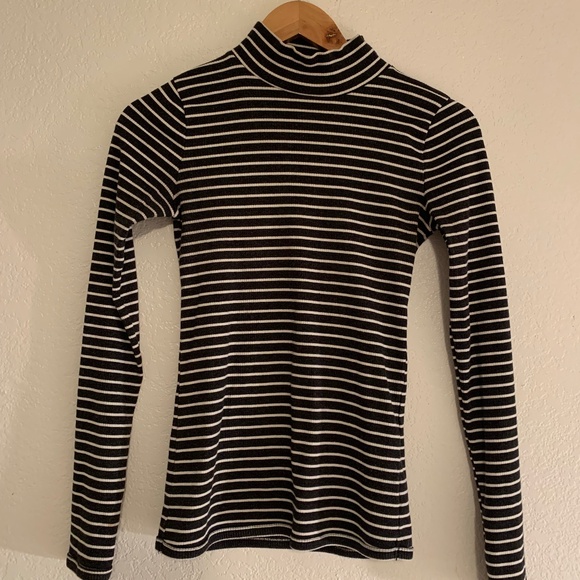 Abercrombie & Fitch Slim Fit Ribbed Long Sleeve Turtleneck | XS - Picture 1 of 12
